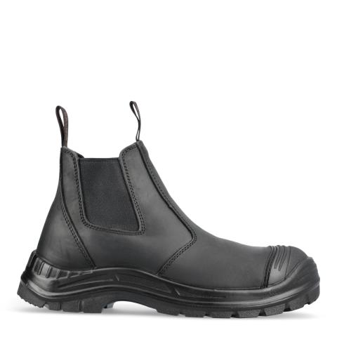 Work footwear suitable for agriculture, forestry and fishing.